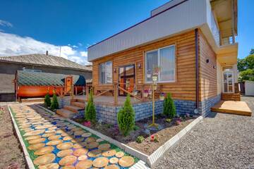 Фотографии Отель Hillside Karakol B&B г. Каракол (Киргизия) №1 Фото Отель Hillside Karakol B&B г. Каракол 1