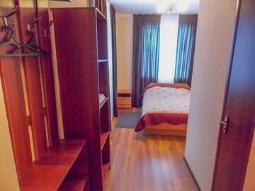 Фото номера Стандартный двухместный номер с 1 кроватью Гостевой дом Mountain Home Dinar Sky г. Каракол 3