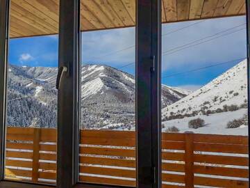 Фото номера Стандартный двухместный номер с 1 кроватью Гостевой дом Mountain Home Dinar Sky г. Каракол 6