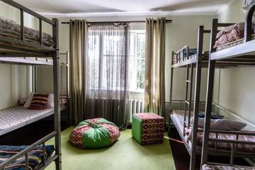 Фотографии Хостелы SunHouse Hostel Karakol г. Каракол (Киргизия) №4 Фото Хостелы SunHouse Hostel Karakol г. Каракол 4