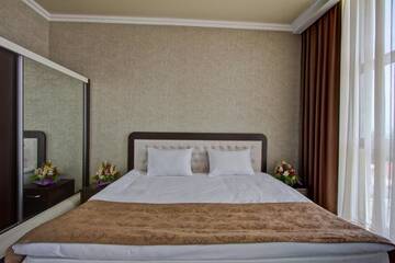 Фото номера Большой двухместный номер с 1 кроватью Отель Karagat Hotel г. Каракол 4