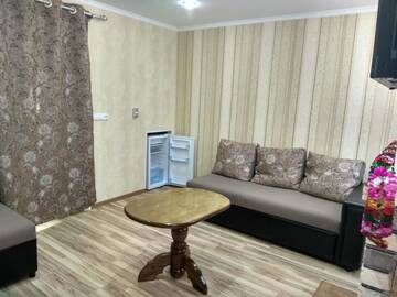 Фото номера Улучшенное шале Шале Kanym Guest Complex г. Каракол 22