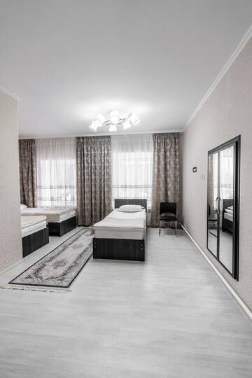 Фото номера Четырехместный номер Делюкс Отель MIXX HOTEL г. Каракол 5